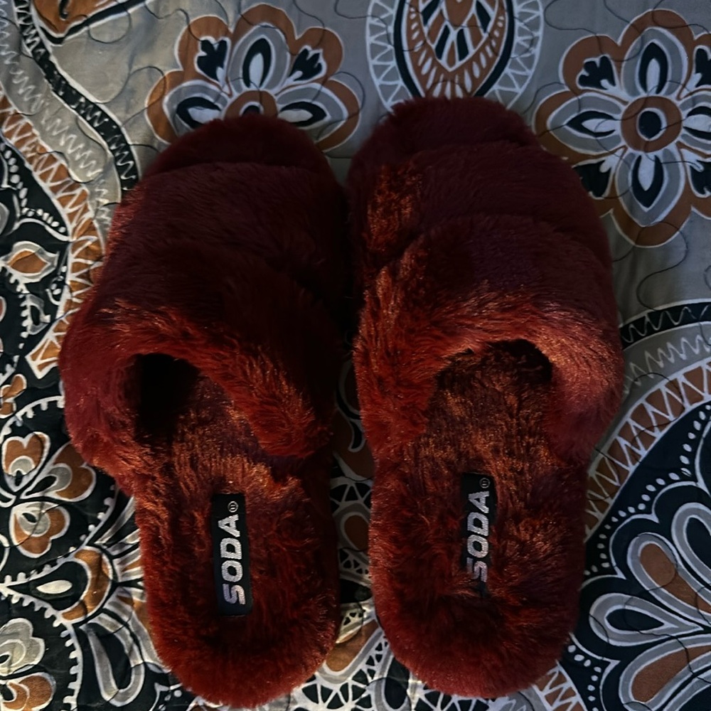 New Burgundy slippers